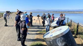 People tour Ravenswood Pond SF2